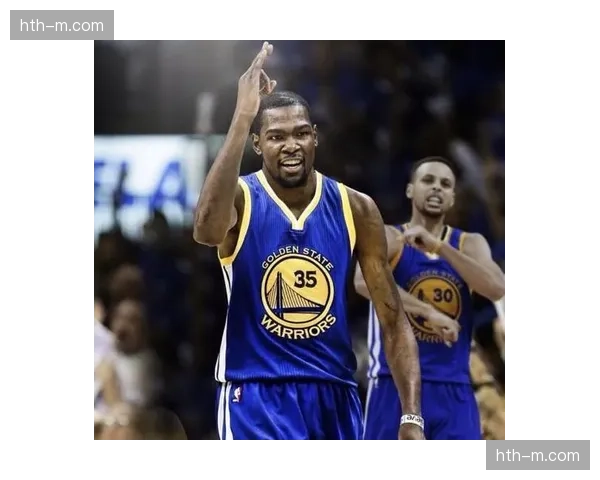 斯蒂芬·卡斯尔展现攻防一体价值，场均16.6分5.0篮板6.9助攻